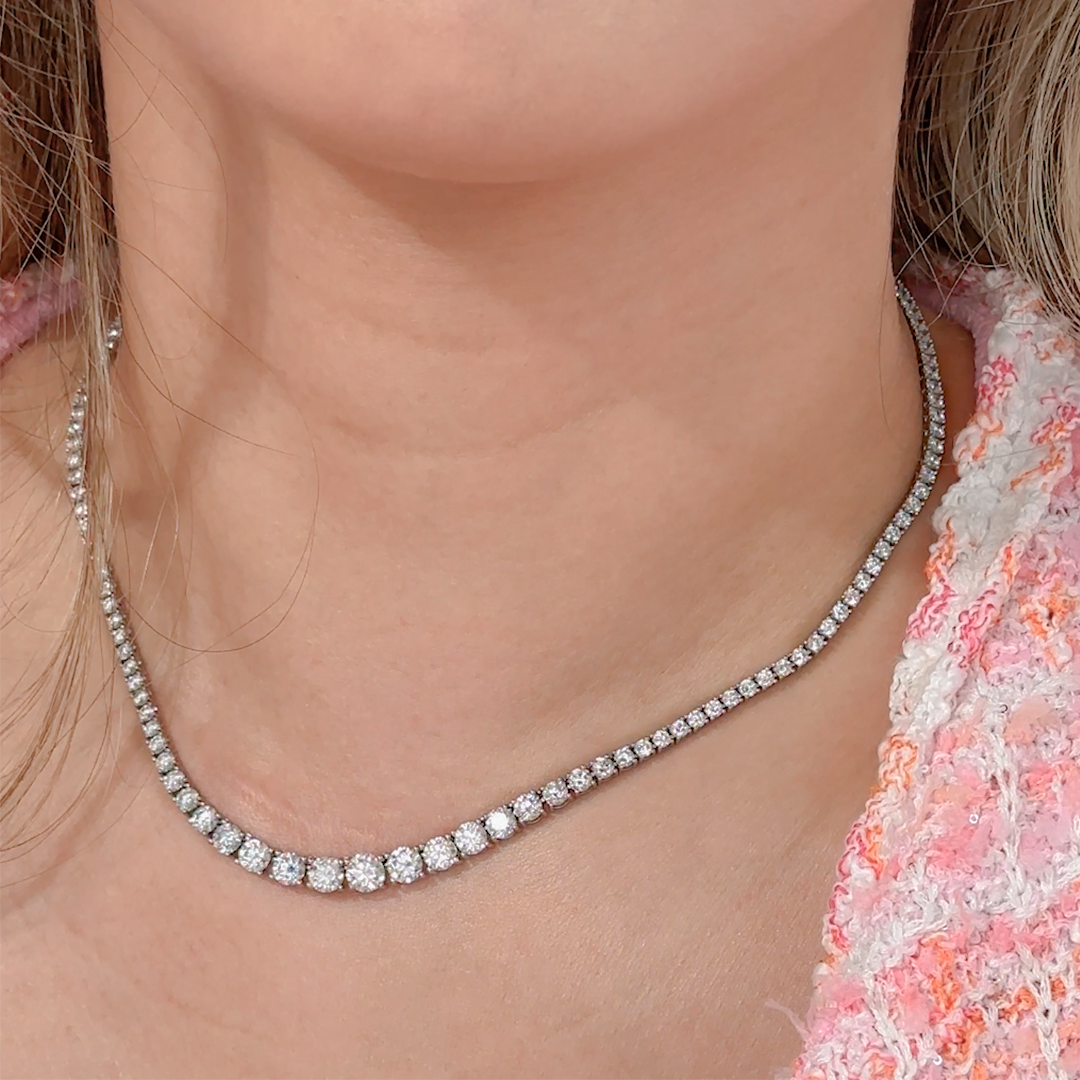 Diamond necklace, side view, tennis setting.