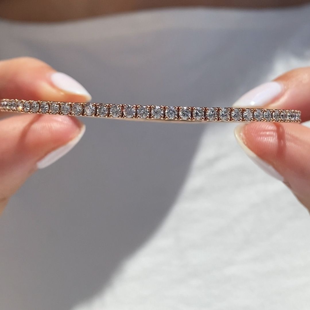 1.30ct Lab Grown Round Diamond Rose Gold Flexible Bangle