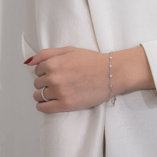 1ct Dainty Floating Lab Diamond Bezel Set Bracelet