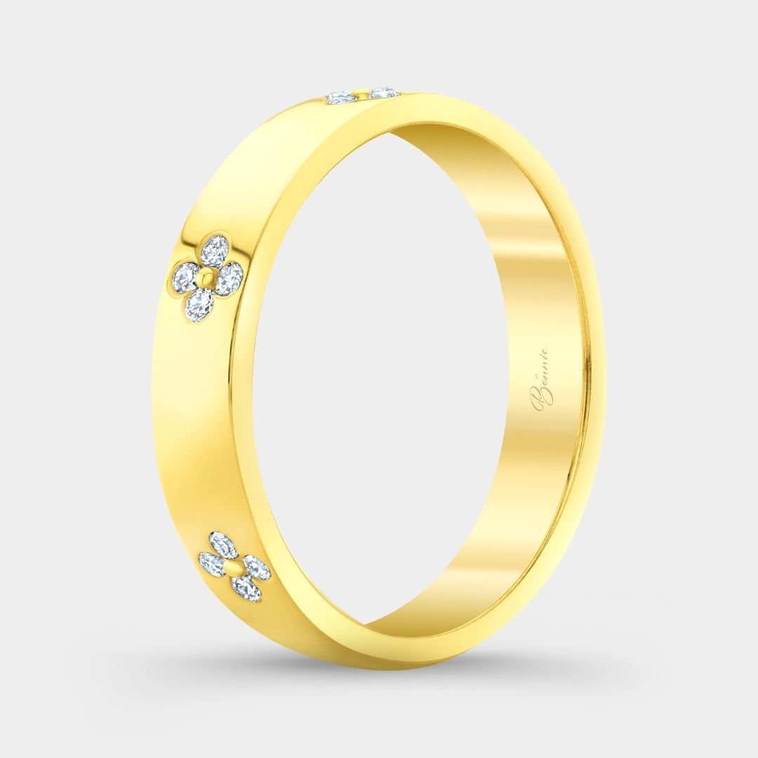 Clover Leaf Flower 4.0mm Yellow Gold Lab Diamond Band