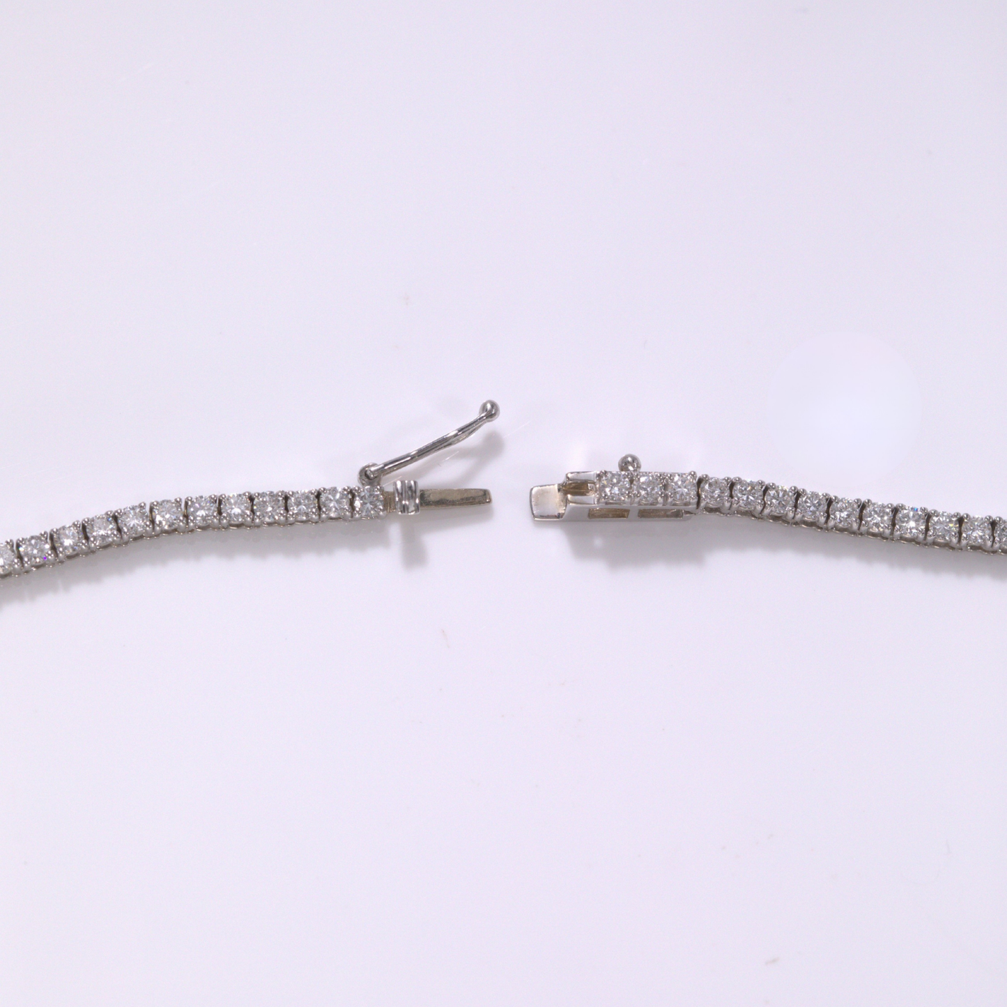8ct Graduating Lab Grown Round Diamond Tennis Necklace