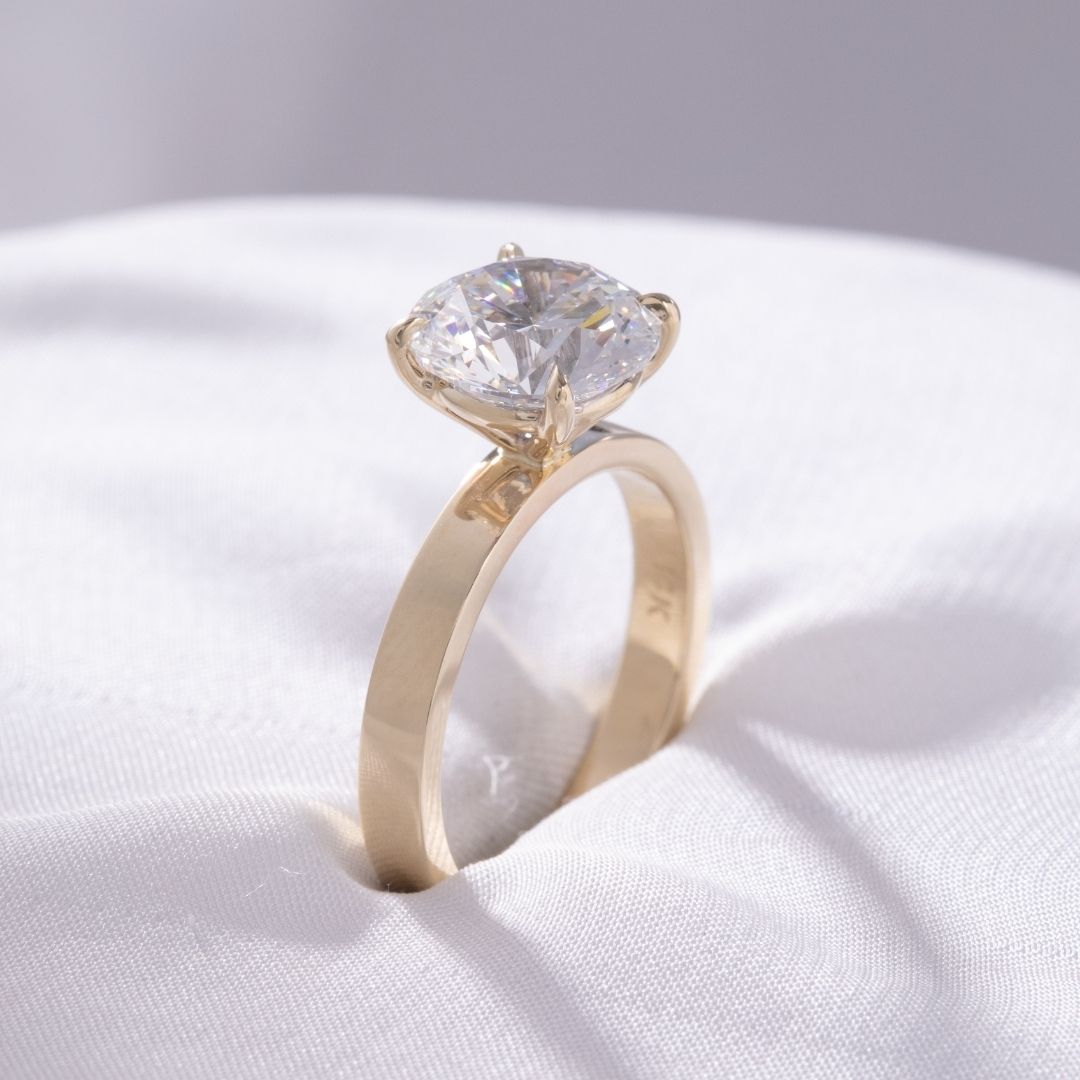 Round Diamond Flat Cigar Band Solitaire Yellow Gold Engagement Ring