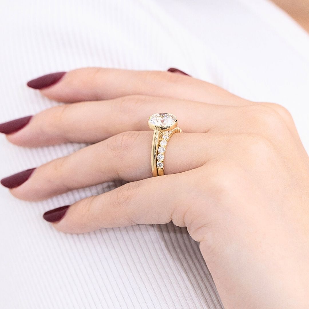0.75ct Round Diamond Victoria  1/2 Way Yellow Gold Wedding Band