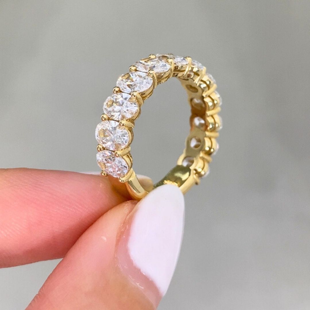 4ct Lab Grown Oval Diamond 5.70mm 14k Yellow Gold Wedding Band
