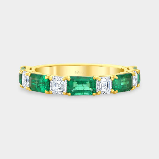 Natural Green Emerald and Asscher Cut Diamond Yellow Gold Band