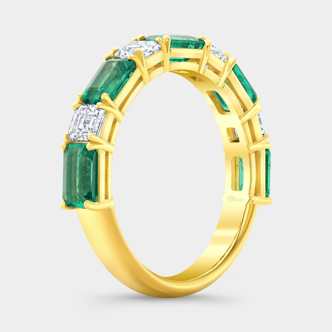Natural Green Emerald and Asscher Cut Diamond Yellow Gold Band