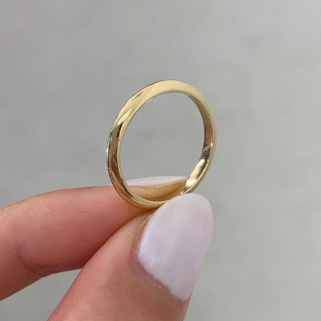 By Bonnie 14K yellow gold knife edge wedding band, 2.40mm polished
