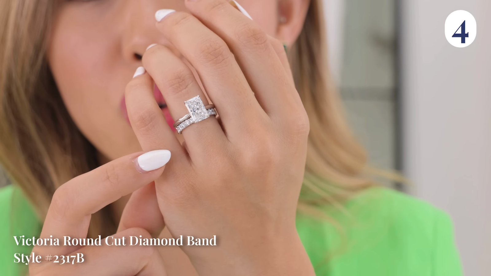 Victoria Round Cut Diamond Band